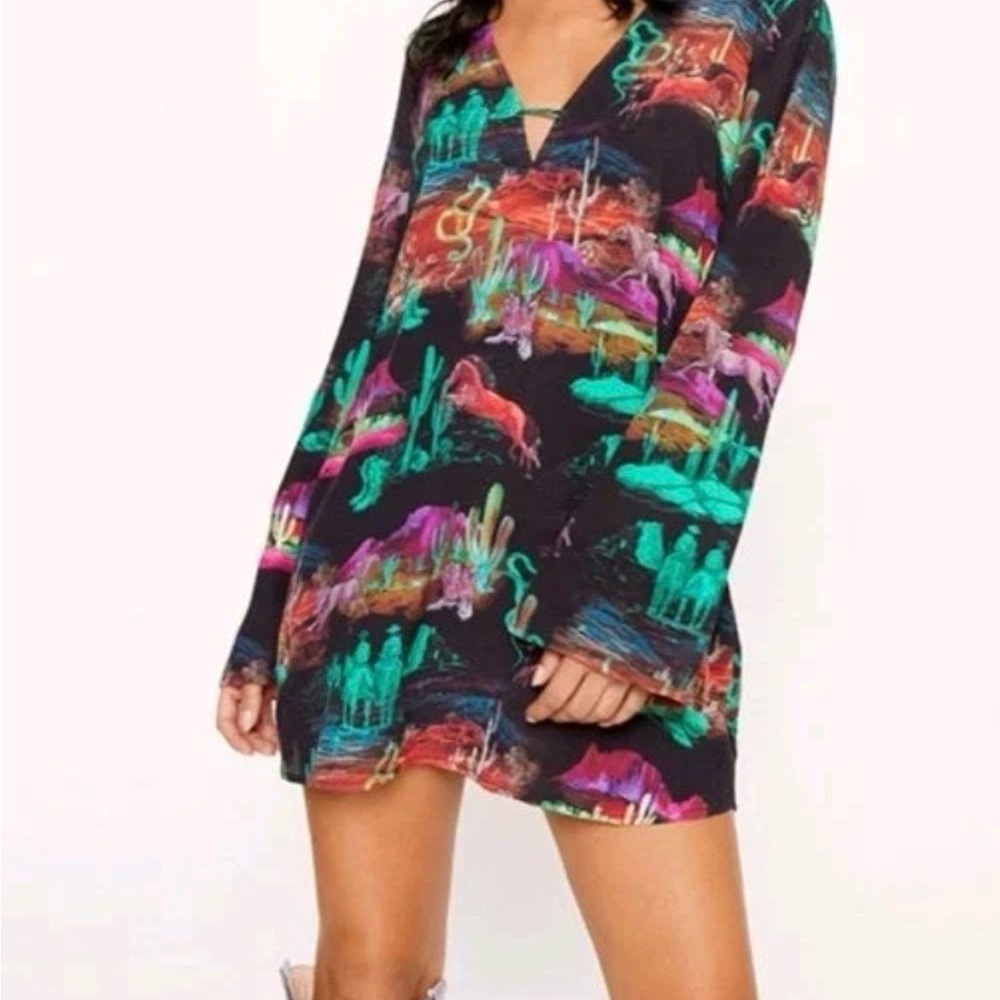 Nasty Gal Black Desert Print V-Neck Rodeo Plunge Minidress Sz 6 New With Tags - Picture 2 of 15